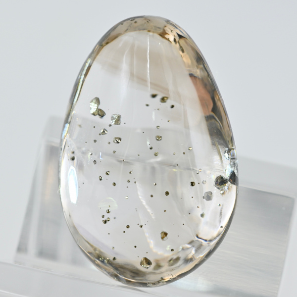 Чистейший кварц с пиритом "Космос". Кабошон  61 кар. 