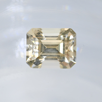 ТРИФАН 2.94 КАР. БРАЗИЛИЯ. УРАЛЬСКАЯ ОГРАНКА