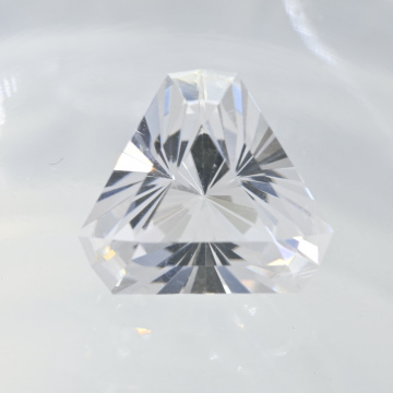 Петалит 4,39 кар. Редкий литиевый самоцвет