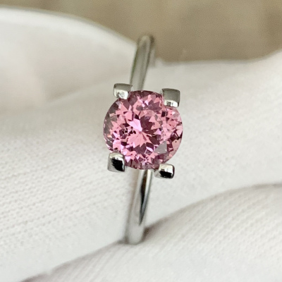 Гранат Малайя 1,29 кар. 