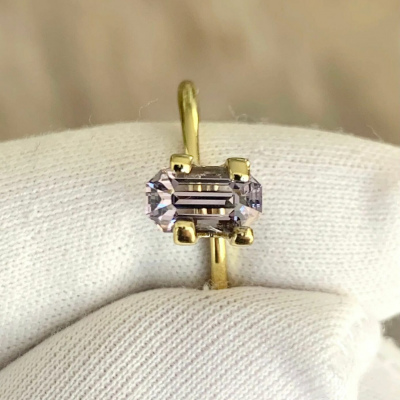 Шпинель в дизайнерской огранке 1.28 кар. Сделано на Урале 