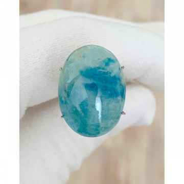 Эвклаз, кабошон 18 кар. Сделано на Урале