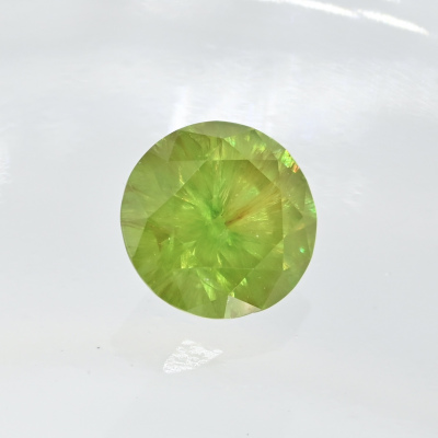 Уральский демантоид 0.87 кар. Тагил.