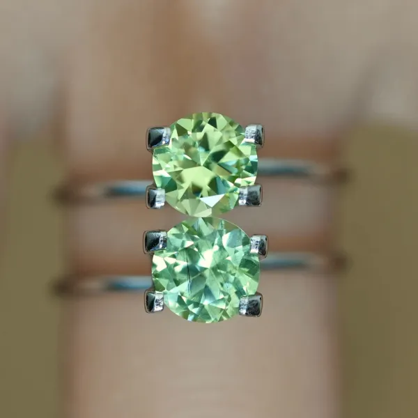 ХРИЗОЛИТЫ С ЛЮДВИГИТОМ 2.46 КАР. ПАКИСТАН. СДЕЛАНО НА УРАЛЕ