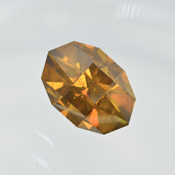 БРОНЬ Уральский! сфалерит 5.98 кар. Дизайнерская огранка